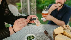 Why Algorithm Driven Taste Trends Feel Increasingly Narrow