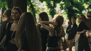 The Microculture of People Who Live in Perpetual Transition