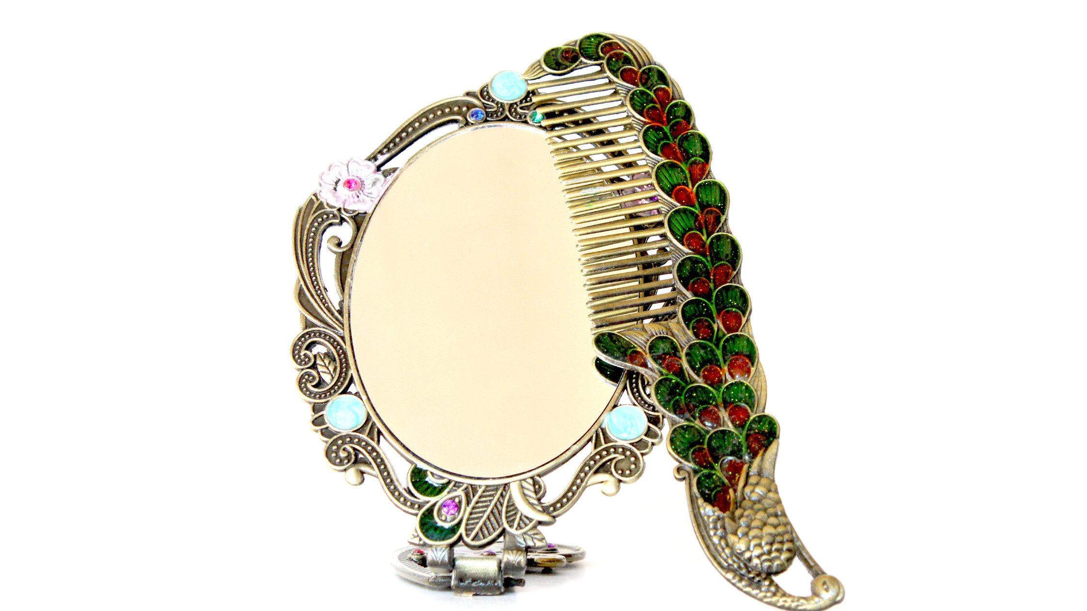 Some Cultures Avoid Sharing Combs or Mirrors